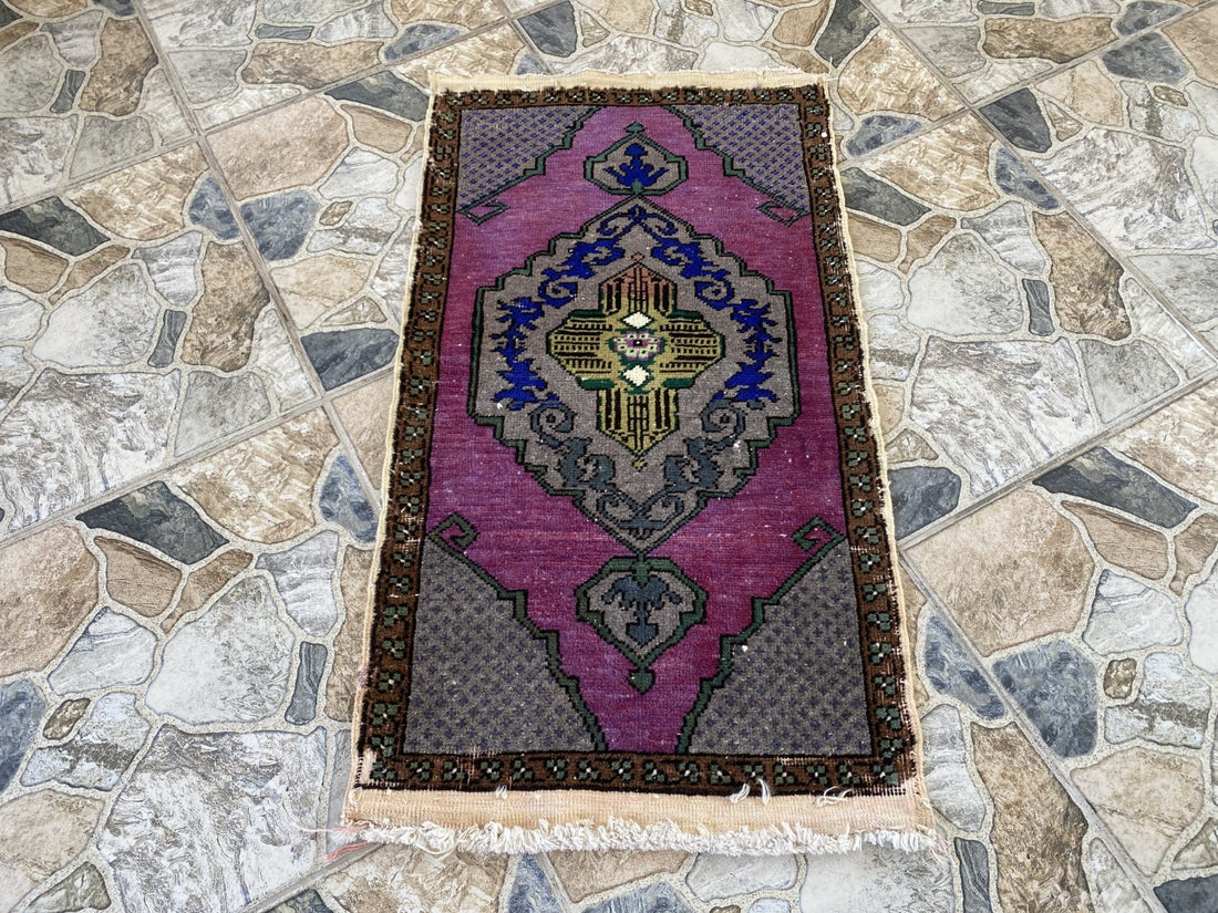 Vintage Turkish Rug 1.8 x 2.9 ft - Hand-Knotted Wool Anatolian Carpet Purple Rug