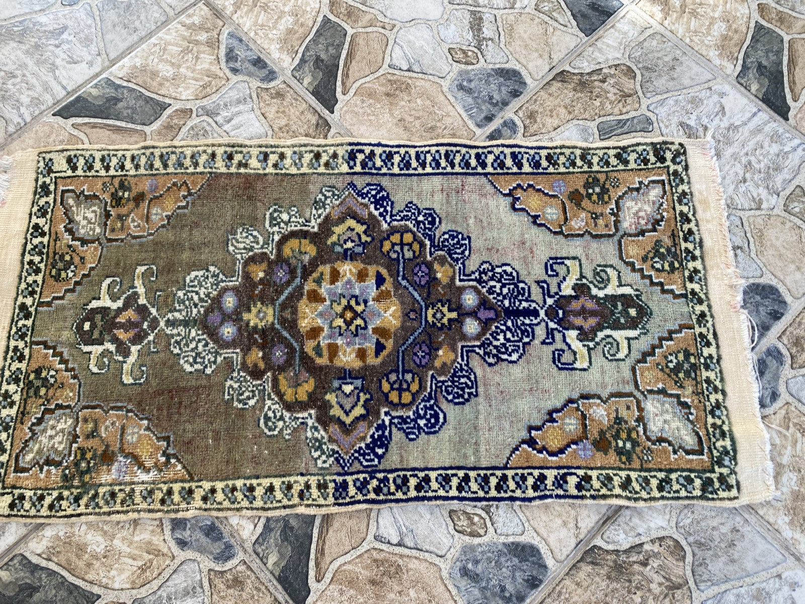 Faded Vintage Wool Rug | 1.5 x 2.9 ft Hand-Knotted Anatolian Small Medallion Rug