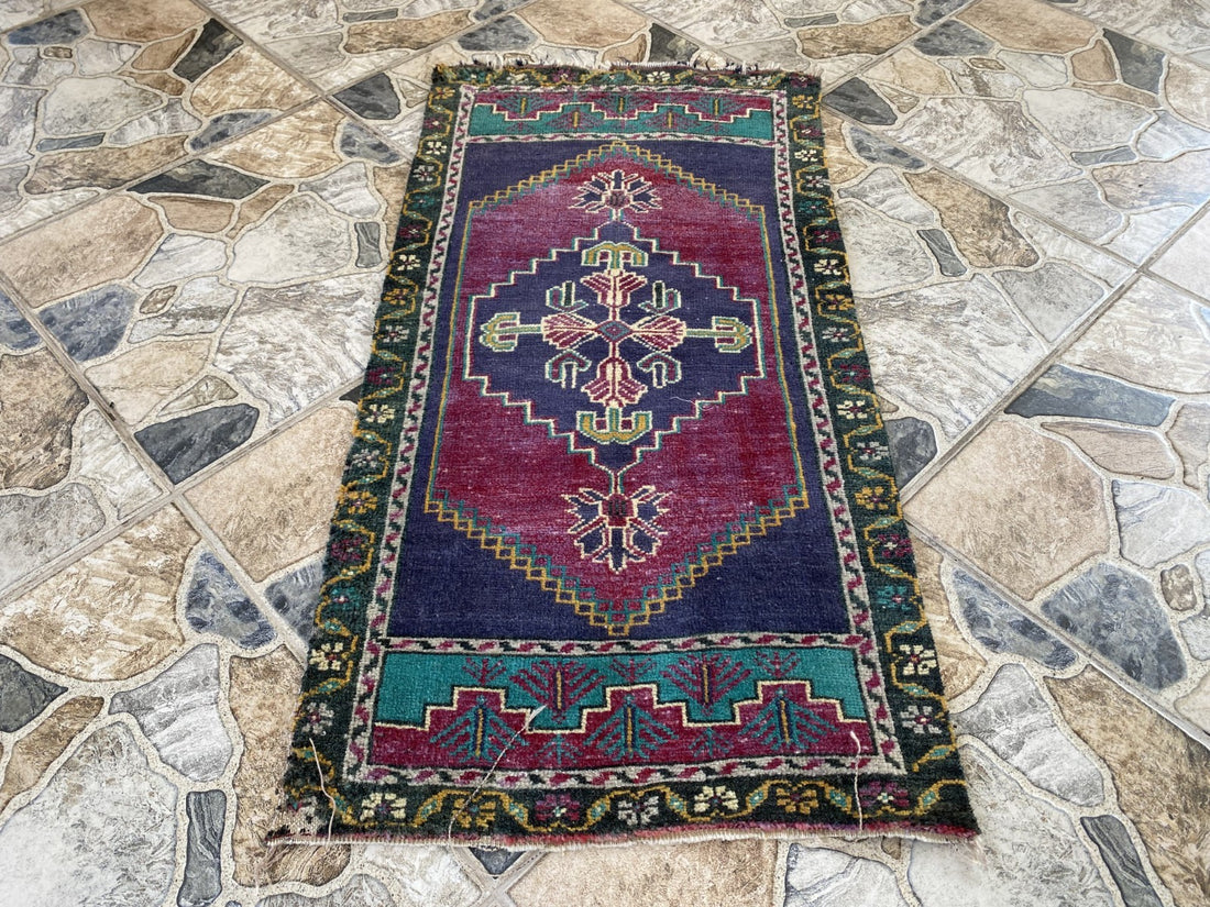 Vintage Turkish Rug 1.6x3.1 Hand Knotted Anatolian Geometric Wool Small Carpet