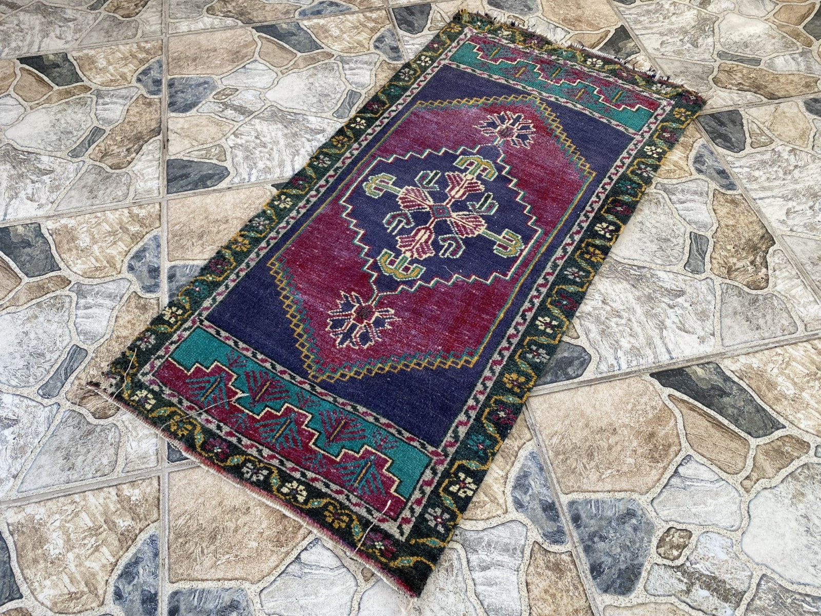 Vintage Turkish Rug 1.6x3.1 Hand Knotted Anatolian Geometric Wool Small Carpet