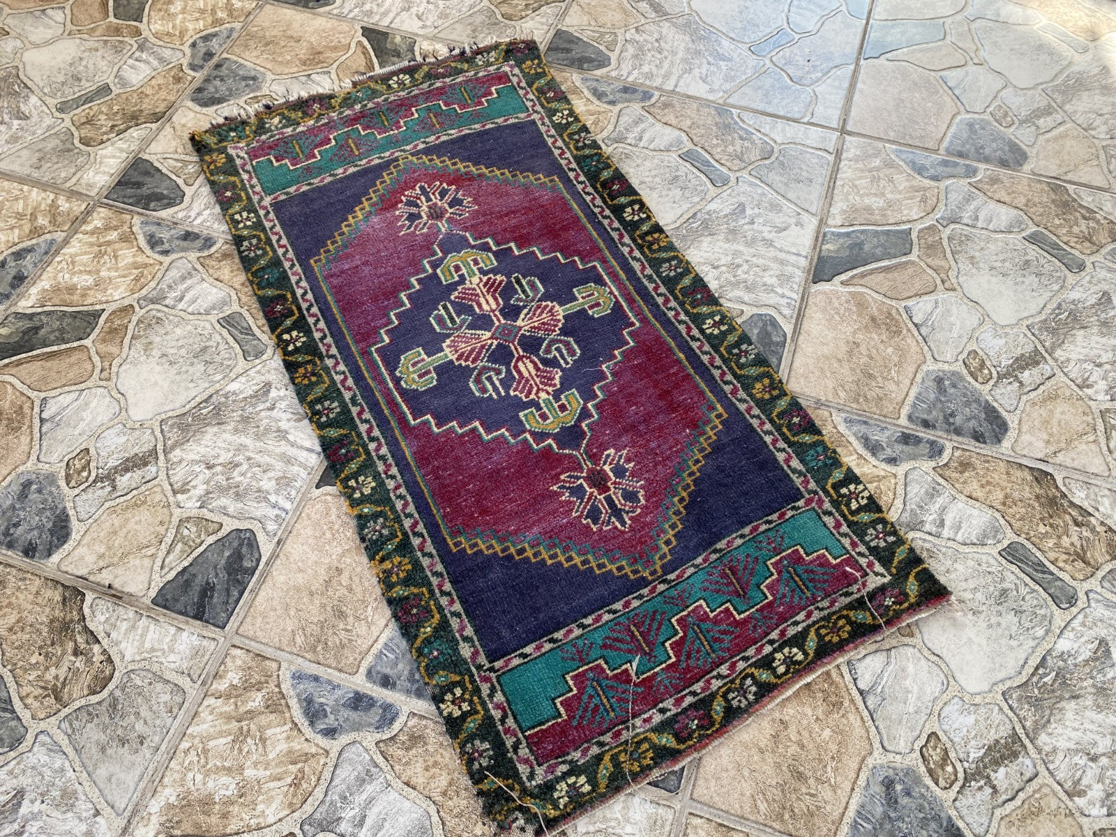 Vintage Turkish Rug 1.6x3.1 Hand Knotted Anatolian Geometric Wool Small Carpet