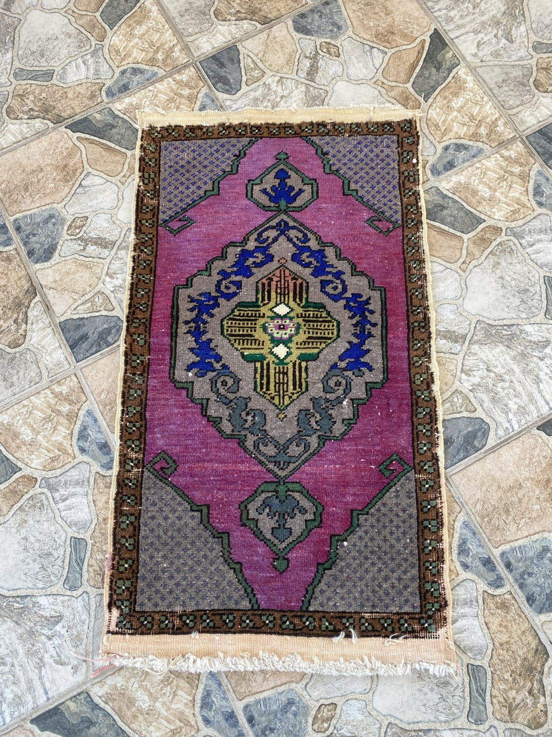 Vintage Turkish Rug 1.8 x 2.9 ft - Hand-Knotted Wool Anatolian Carpet Purple Rug