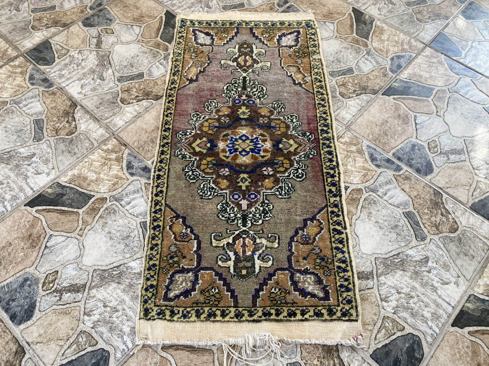 Geometric Turkish Vintage Rug Small Farmhouse Anatolian Tribal Village Rug 1.6x3