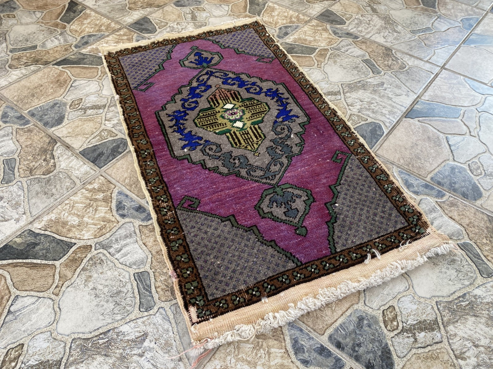 Vintage Turkish Rug 1.8 x 2.9 ft - Hand-Knotted Wool Anatolian Carpet Purple Rug