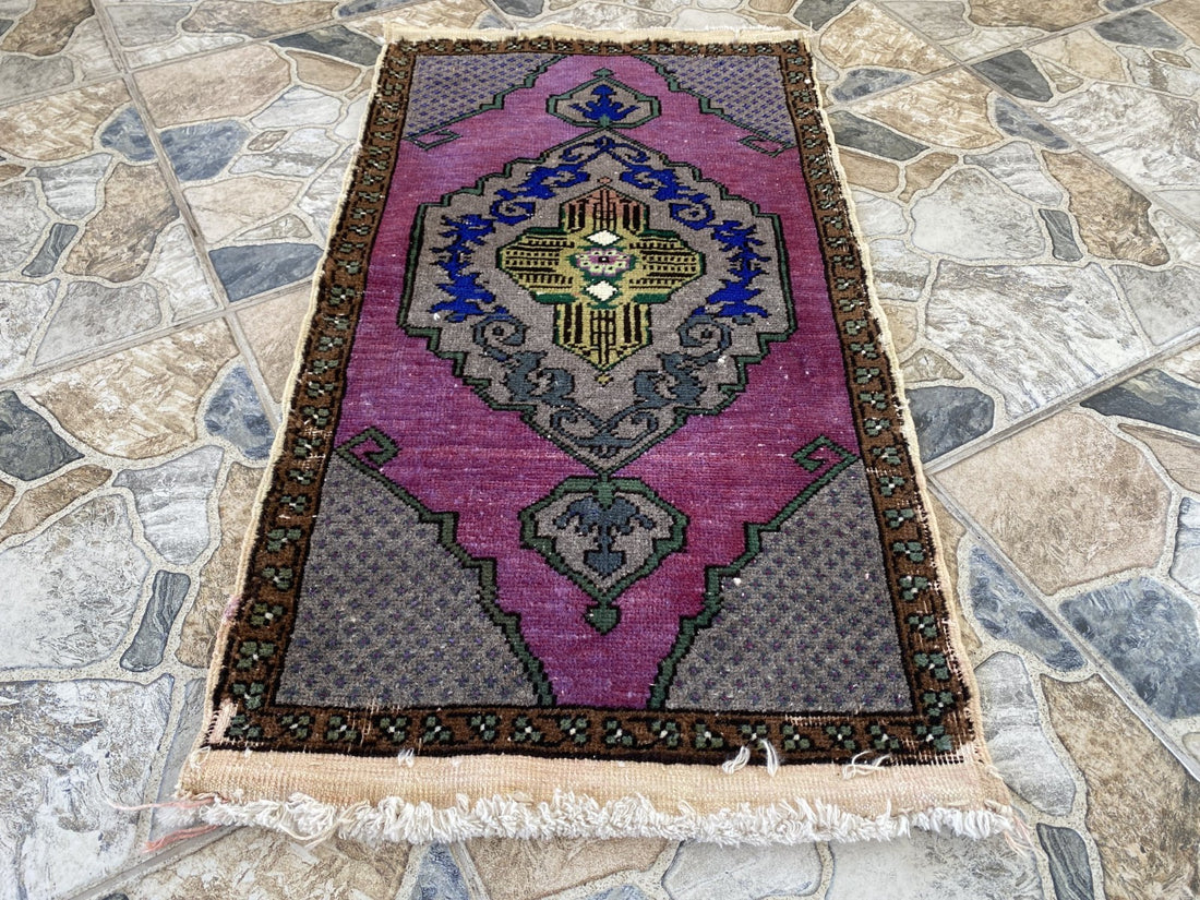 Vintage Turkish Rug 1.8 x 2.9 ft - Hand-Knotted Wool Anatolian Carpet Purple Rug