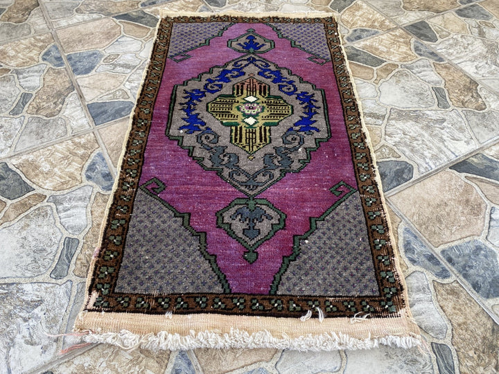 Vintage Turkish Rug 1.8 x 2.9 ft - Hand-Knotted Wool Anatolian Carpet Purple Rug