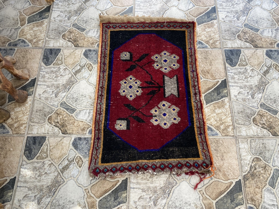 Vintage Turkish Accent Rug, Tribal Handmade Anatolian Small 1970s Red 1.7x2.6 ft
