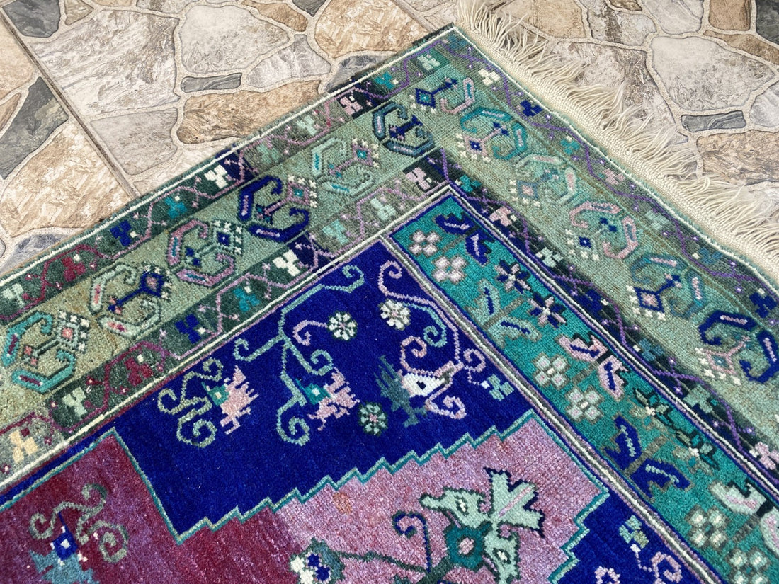 Vintage Handmade Turkish Rug Red Blue Medallion Anatolian Tribal Wool Rug 3x6 ft