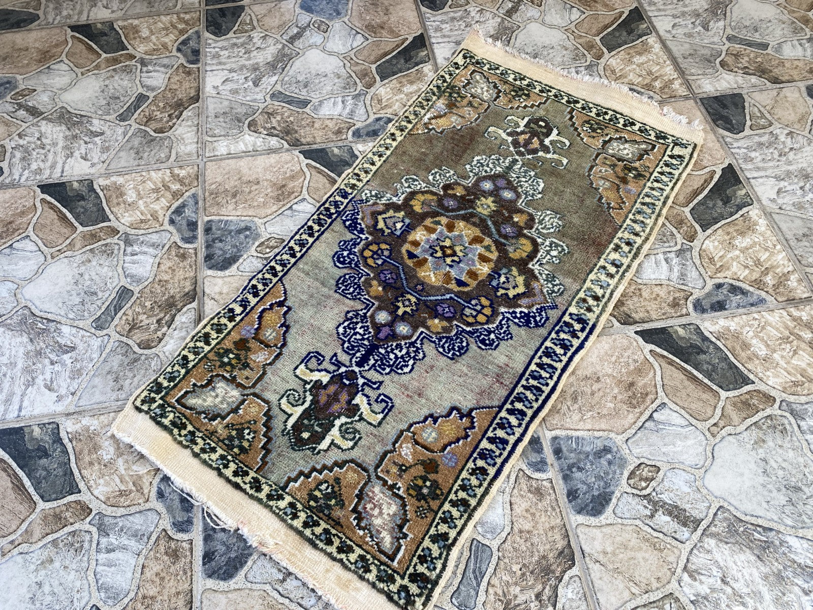 Faded Vintage Wool Rug | 1.5 x 2.9 ft Hand-Knotted Anatolian Small Medallion Rug