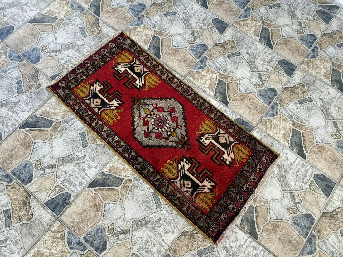 Vintage Rug | Small AntiqueWool Farmhouse Anatolian Handmade Turkish 1.7x3.5ft
