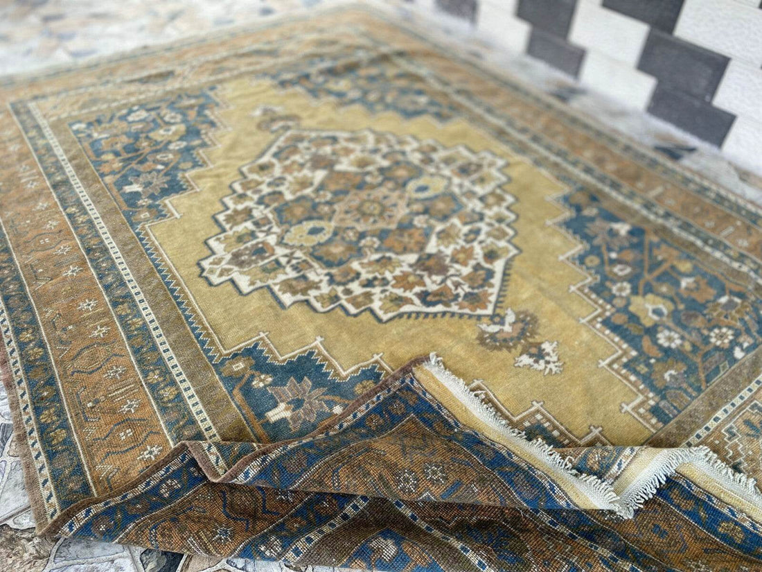 Vintage Turkish Oushak Rug | Anatolian Antique Taspinar Hand-Knotted Wool 1960s 6x8 ft