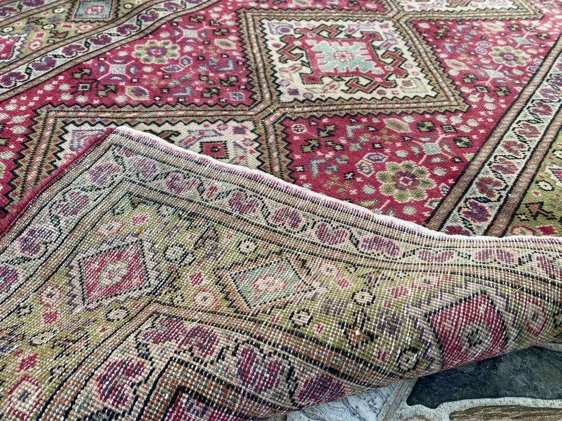 Vintage Turkish Rug 3.5 x 7.9 ft – Hand-Knotted Wool Rug, Area Anatolian Carpet