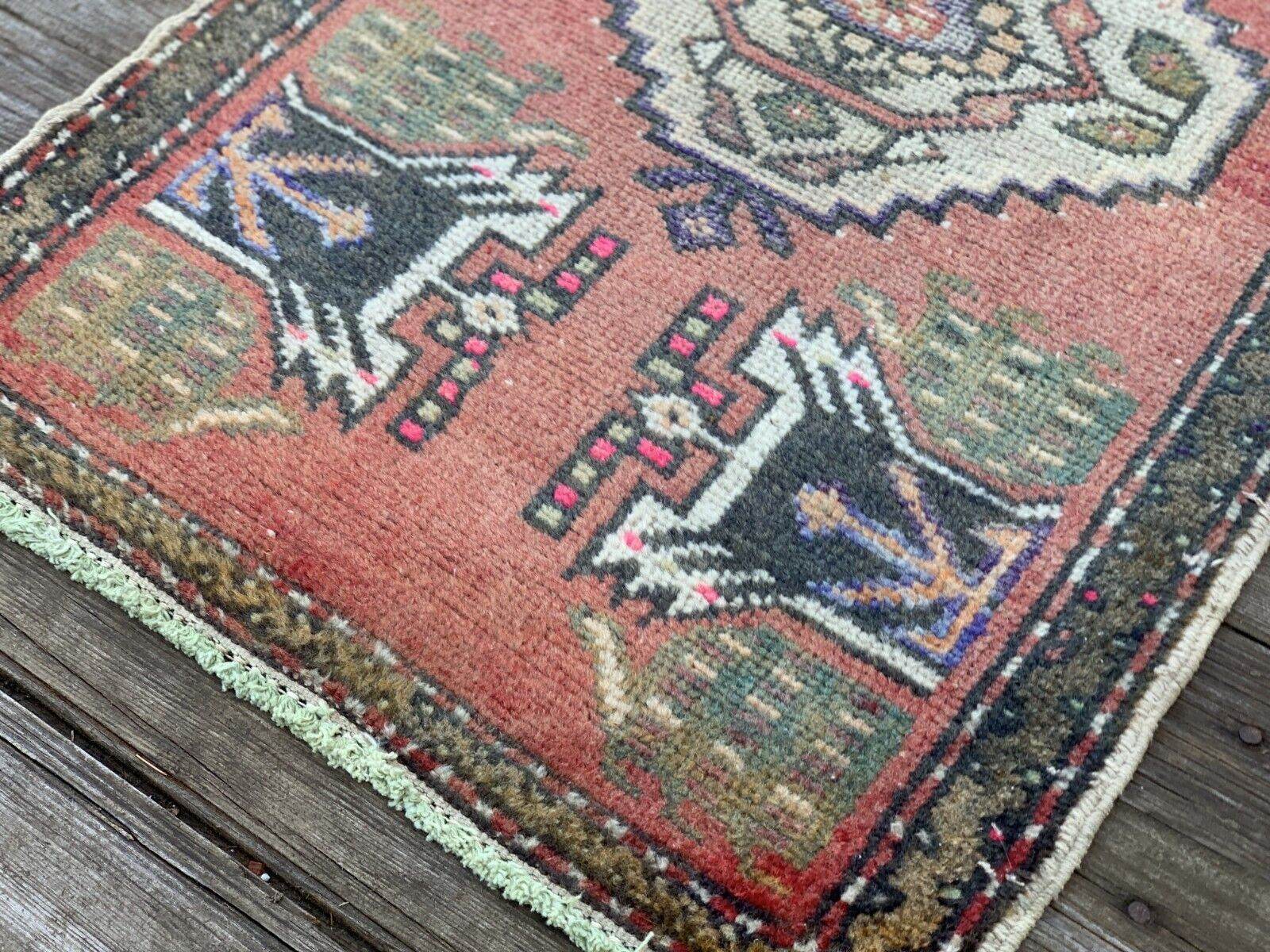 Small Vintage Turkish Rug, Oushak Wool Handmade Farmhouse Geometric 1.8 x 2.9 ft