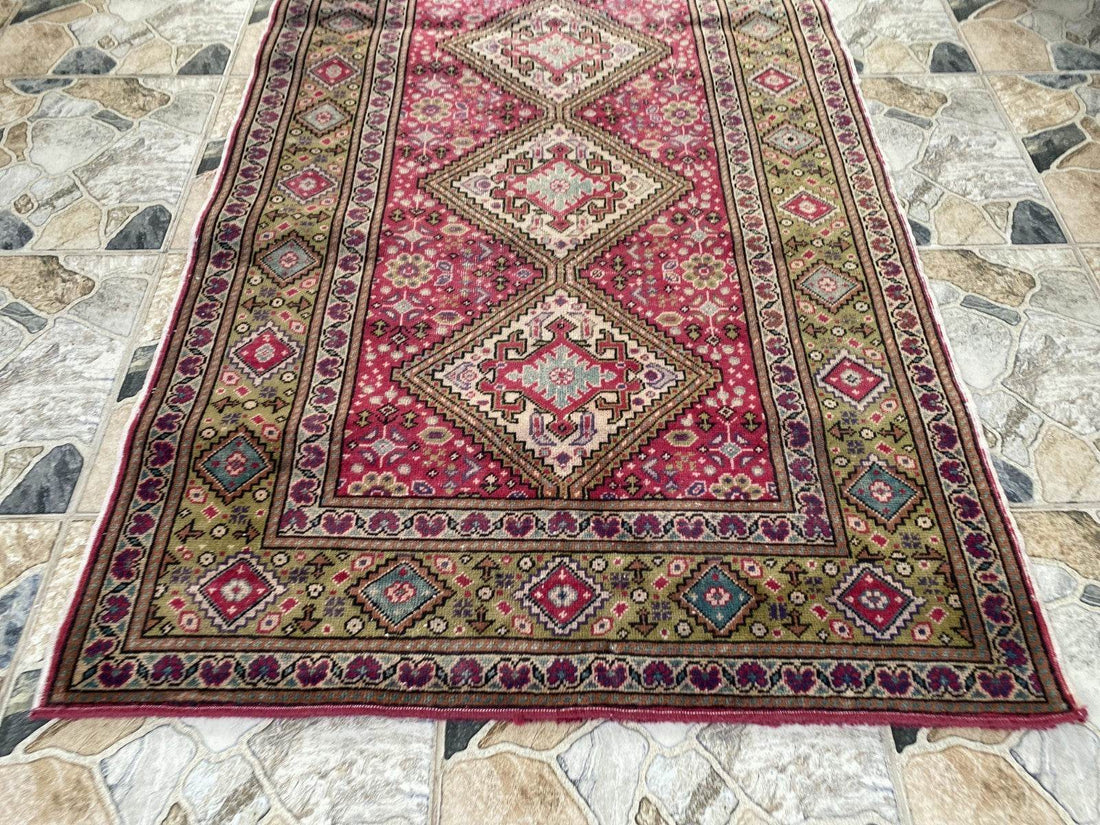 Vintage Turkish Rug 3.5 x 7.9 ft – Hand-Knotted Wool Rug, Area Anatolian Carpet