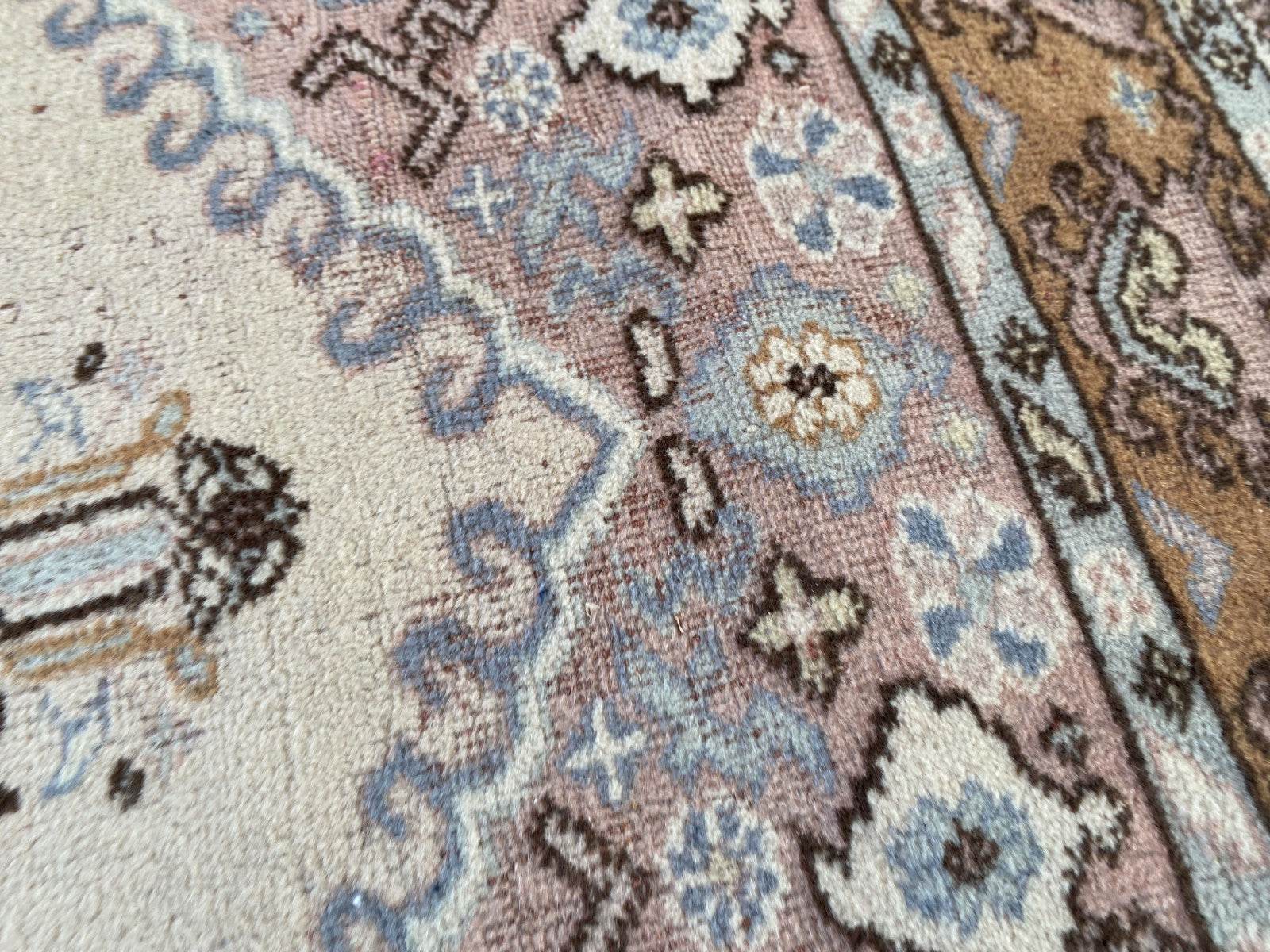 Vintage Kula Area Rug | 3.4 x 6.0 ft Hand-Knotted Wool Antique Farmhouse Carpet