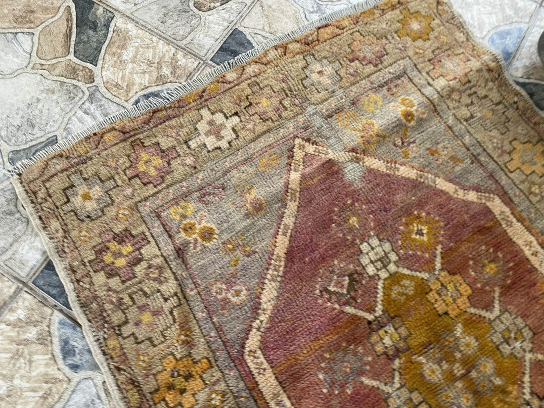Vintage Turkish Anatolian Rug | 2.6 x 4 ft | Hand-Knotted Wool Rustic Farmhouse