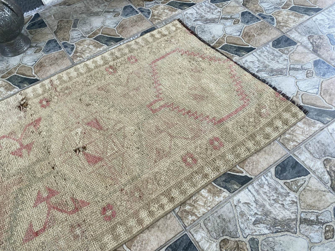 Vintage Rug | Wool Runner Antique Farmhouse Anatolian Handmade Turkish Rug 2x6ft