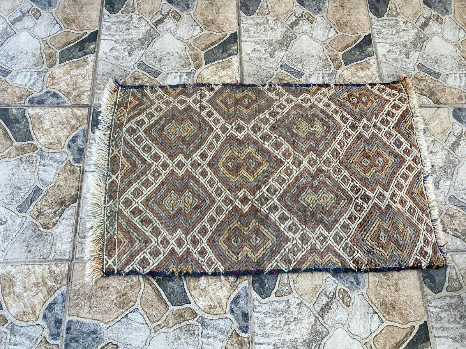 Vintage Wool Kilim Rug | Handmade Tribal Turkish Cecim, Small Farmhouse 1.9x2.9