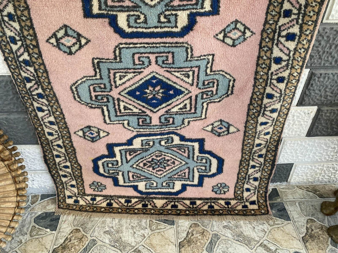 Vintage Rug | Farmhouse Antique Wool Anatolian Runner Handmade Turkish 2.7x6.3ft