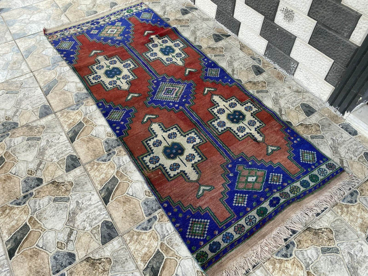 Hand-Knotted Turkish Anatolian Wool Rug | Vintage Tribal Oushak Unique Carpet