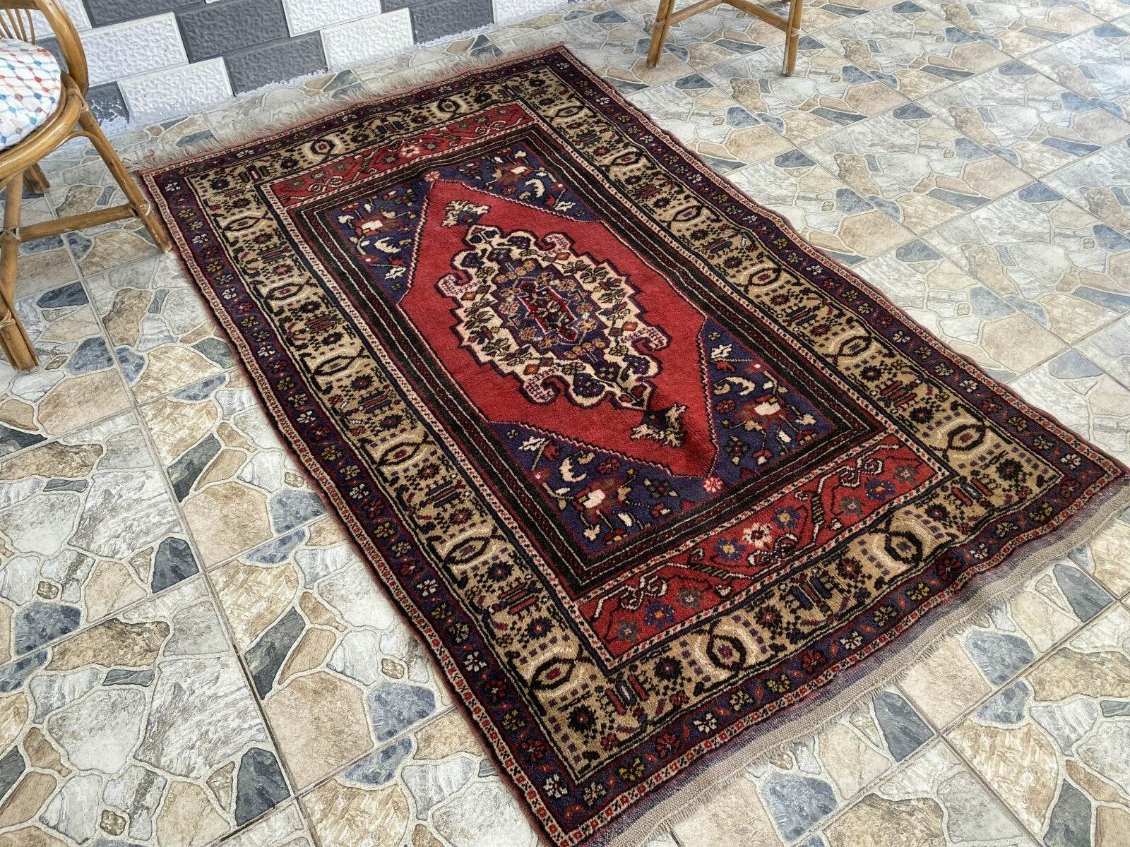 Vintage Turkish Rug | 4.3 x 6.5 ft | Handmade Geometric Anatolian Wool Area Rug