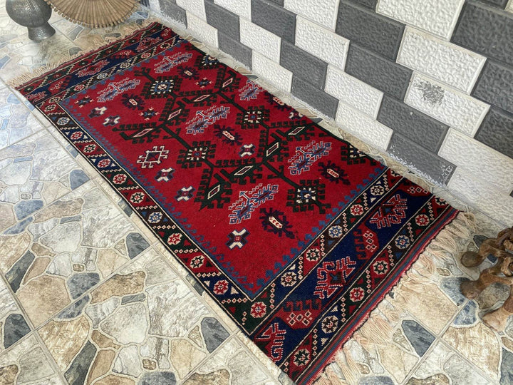 Vintage Turkish Runner Rug | 2.9 x 6.6 ft Hand-Knotted Wool Distressed Geometric