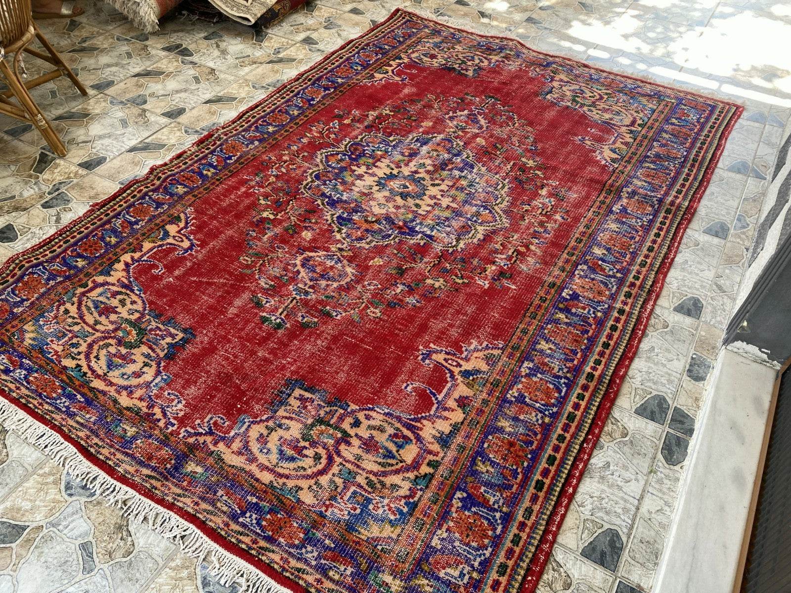 Large Vintage Wool Rug | 6.1 x 9.2 ft Faded Anatolian Carpet Hand-Knotted Carpet