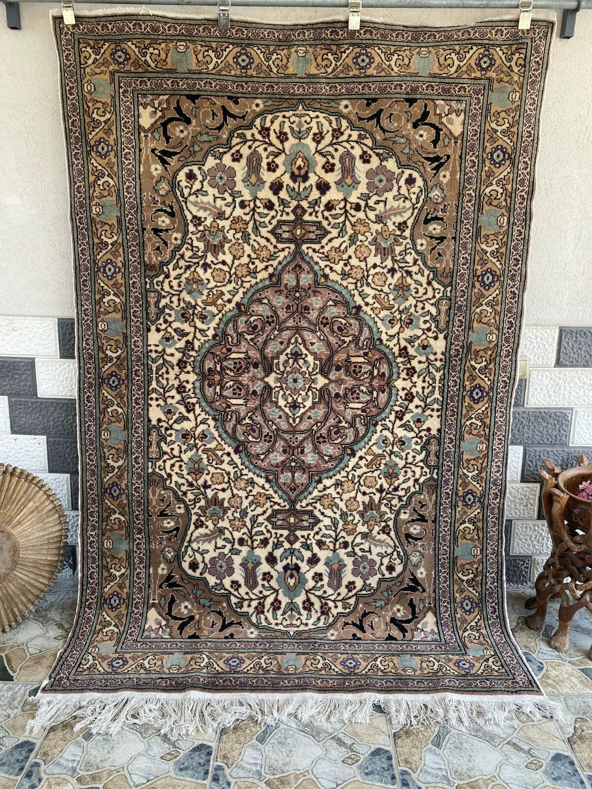 Pre 1980’s ANTIQUE ANATOLIAN TURKISH VINTAGE AREA RUG - GEOMETRIC TRIBAL KAYSERI