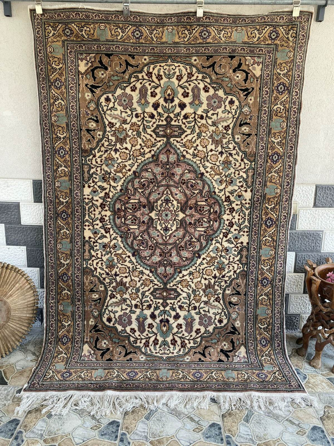 Pre 1980’s ANTIQUE ANATOLIAN TURKISH VINTAGE AREA RUG - GEOMETRIC TRIBAL KAYSERI
