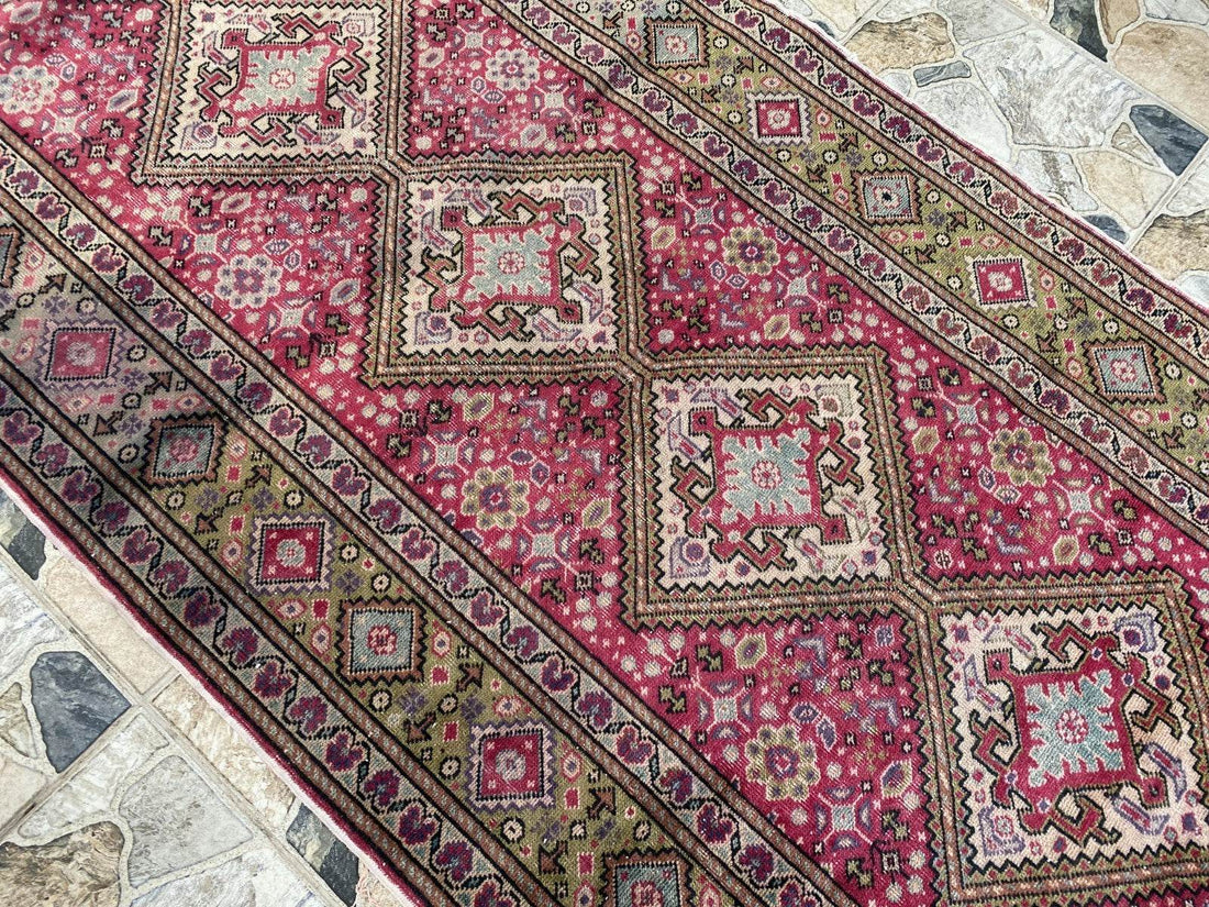 Vintage Turkish Rug 3.5 x 7.9 ft – Hand-Knotted Wool Rug, Area Anatolian Carpet