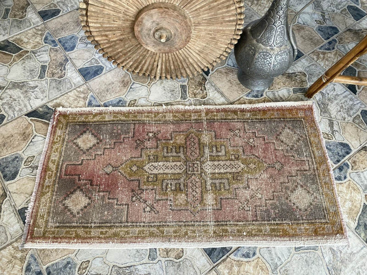 Vintage Turkish Rug 1.8 x 3.5 ft – Hand-Knotted Wool Rug, Small Anatolian Carpet