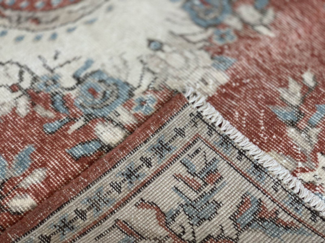 Turkish Vintage Geometric Rug,Farmhouse Vintage Anatolian Village Rug 3.9x6.9 ft