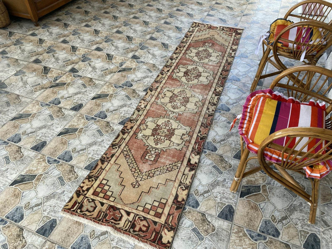Vintage Rug | Wool Runner Antique Farmhouse Anatolian Handmade Turkish Rug 2x9ft