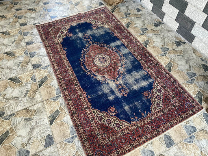 Vintage Rug | Antique Wool Farmhouse Anatolian Area Handmade Turkish Rug 3x6 ft