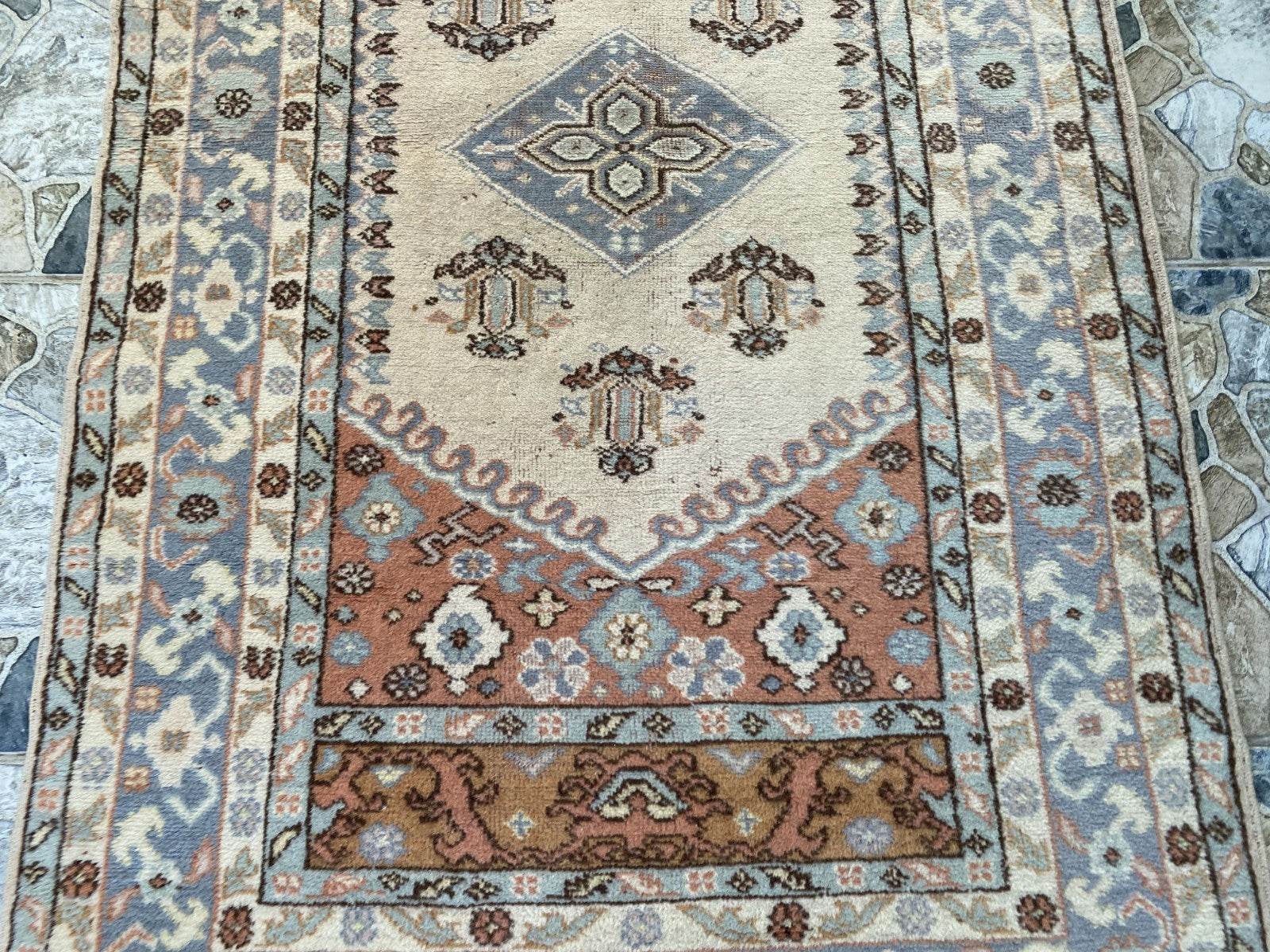 Vintage Kula Area Rug | 3.4 x 6.0 ft Hand-Knotted Wool Antique Farmhouse Carpet