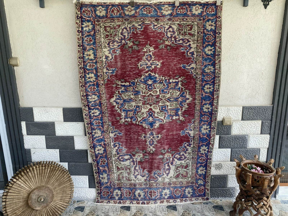 Pre 1970’s ANTIQUE ANATOLIAN FARMHOUSE RUG - GEOMETRIC TRIBAL TURKISH VINTAGE