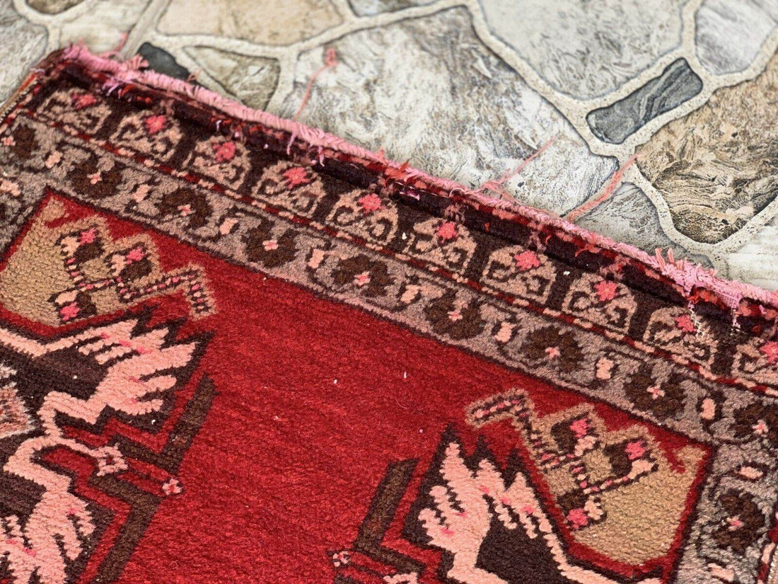 Vintage Tribal Handmade Wool Farmhouse Carpet Antique Turkish Rug 1.7 x 3.3 ft
