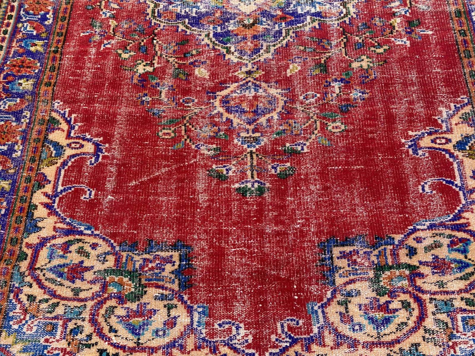 Large Vintage Wool Rug | 6.1 x 9.2 ft Faded Anatolian Carpet Hand-Knotted Carpet