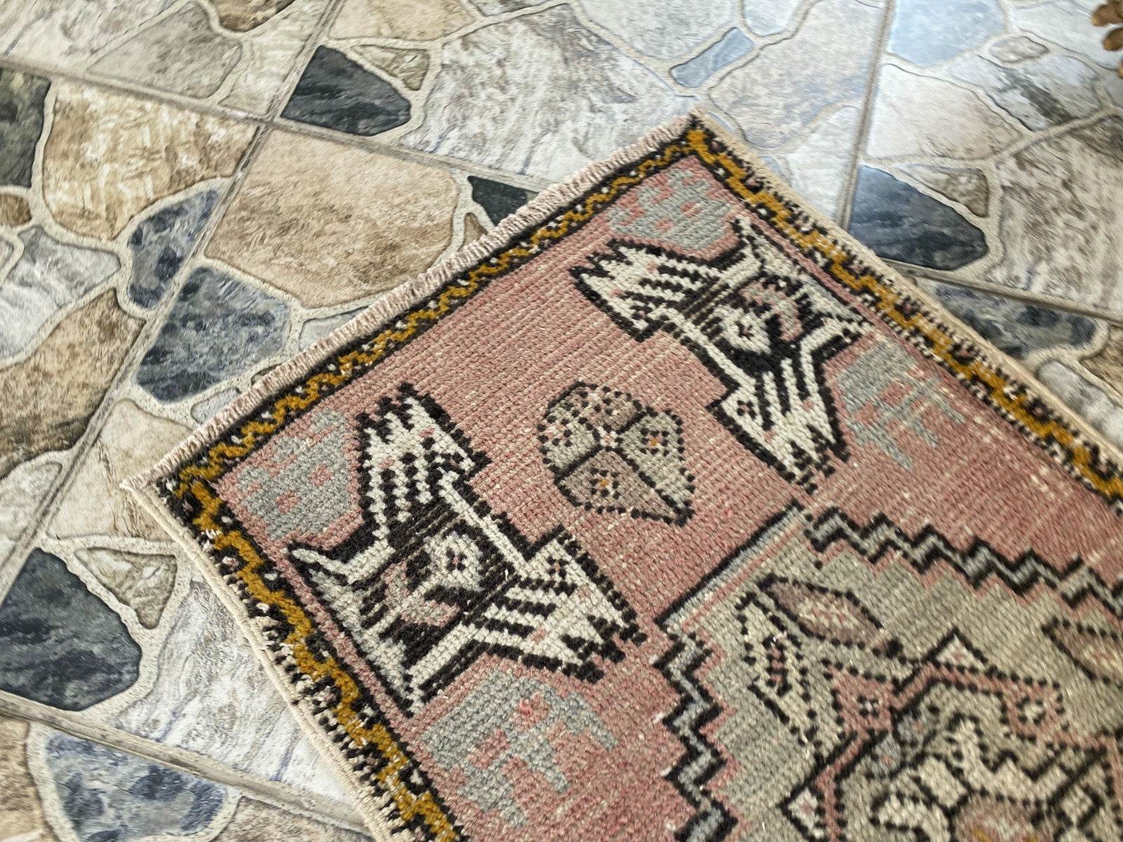 Vintage Anatolian Small Rug – 1.6 x 3.1 ft Turkish Hand-knotted Oushak Wool Rug