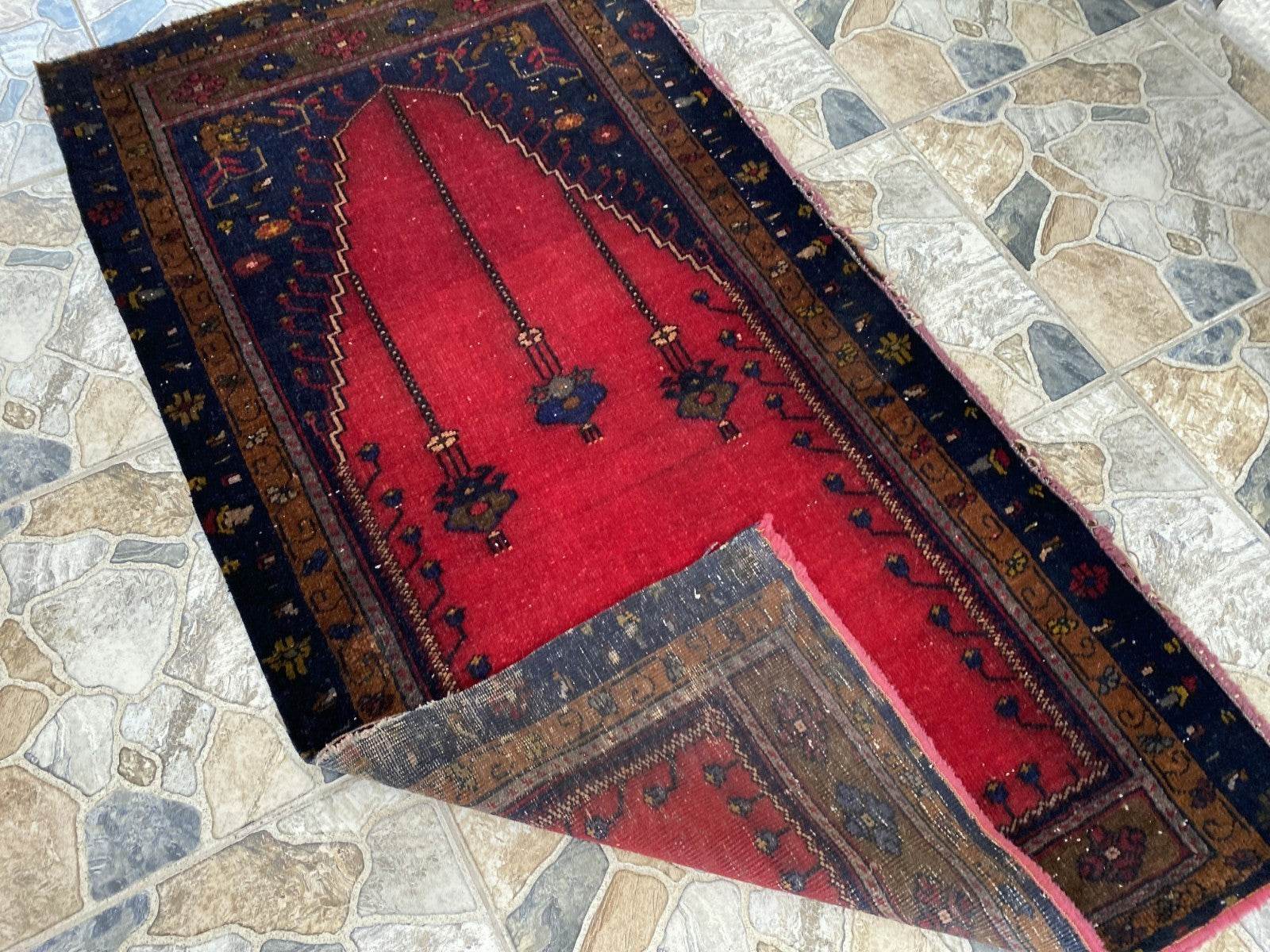 Vintage Hand-Knotted Wool Rug 2.6 x 5.2 ft Nomadic Faded Anatolian Prayer Carpet