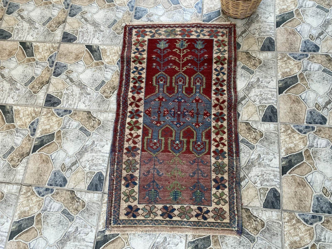 Vintage Turkish Wool Rug - 2 x 4 | Hand-Knotted Antique Oushak Anatolian Tribal