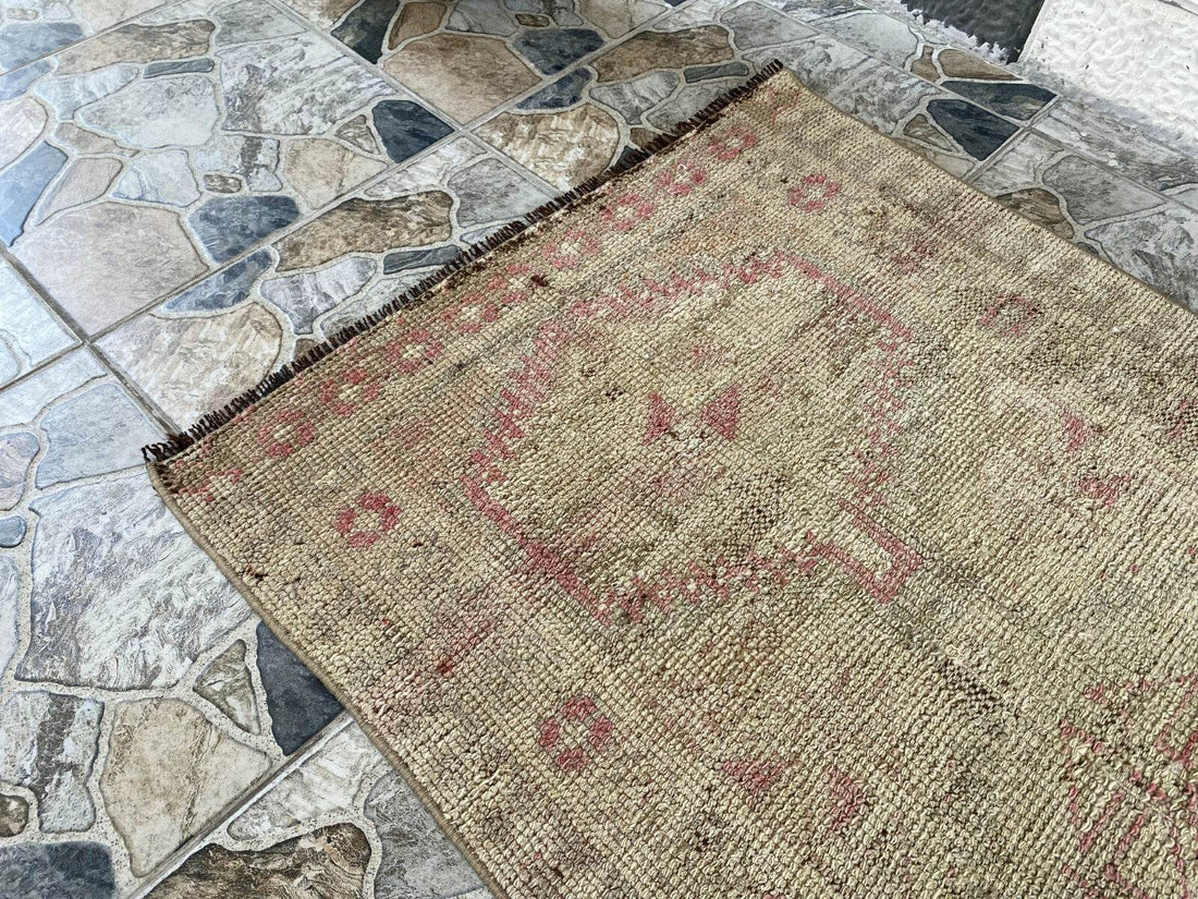 Vintage Turkish Rug 2.7 x 3 ft Hand-Knotted Wool Runner – Tribal Geometric Rug