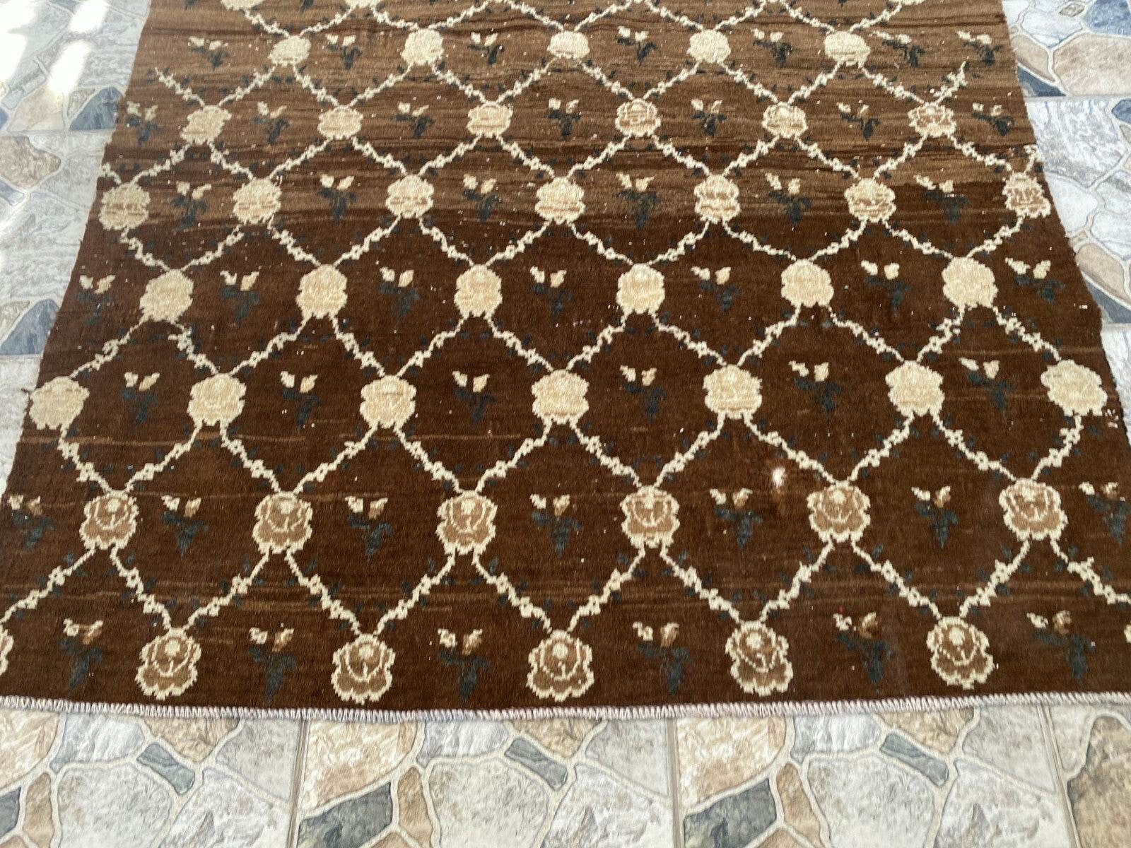 Vintage Kurdish Oushak Rug, 1980s Turkish Anatolian Hand-Knotted Wool Runner Rug