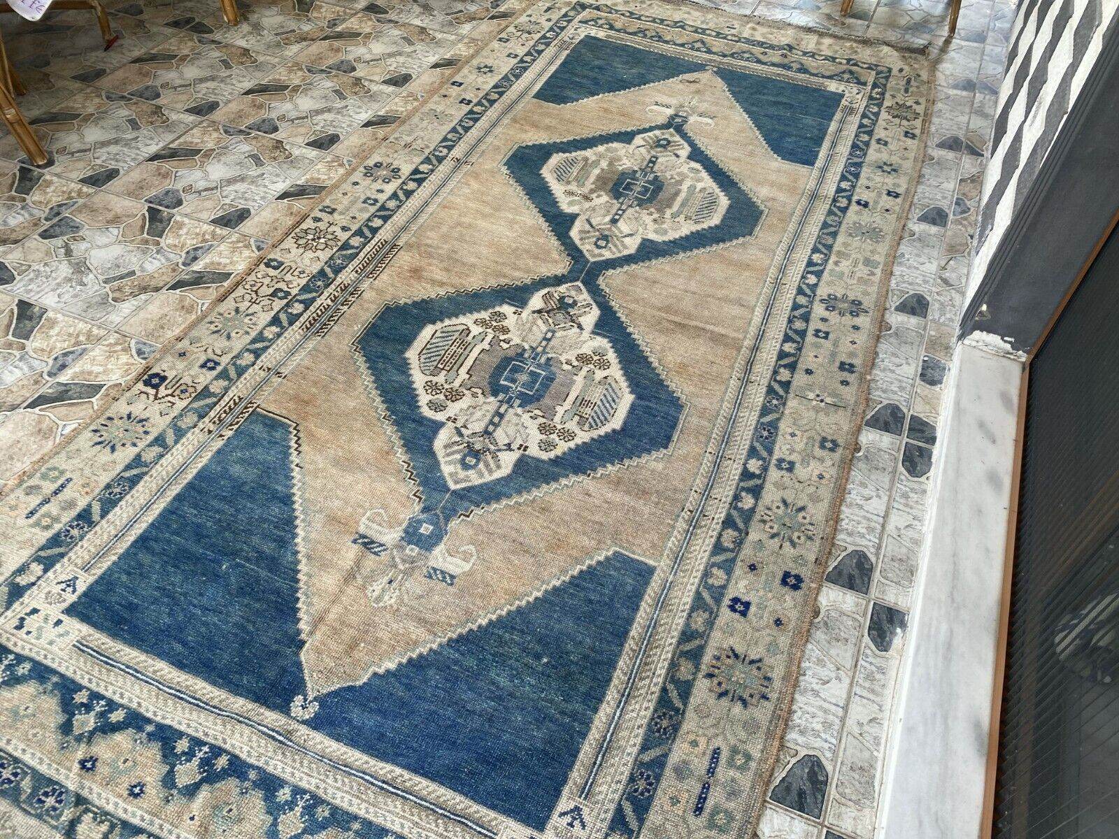 Vintage Turkish Rug | Farmhouse Handmade Wool Farmhouse Carpet Antique 5x11 ft