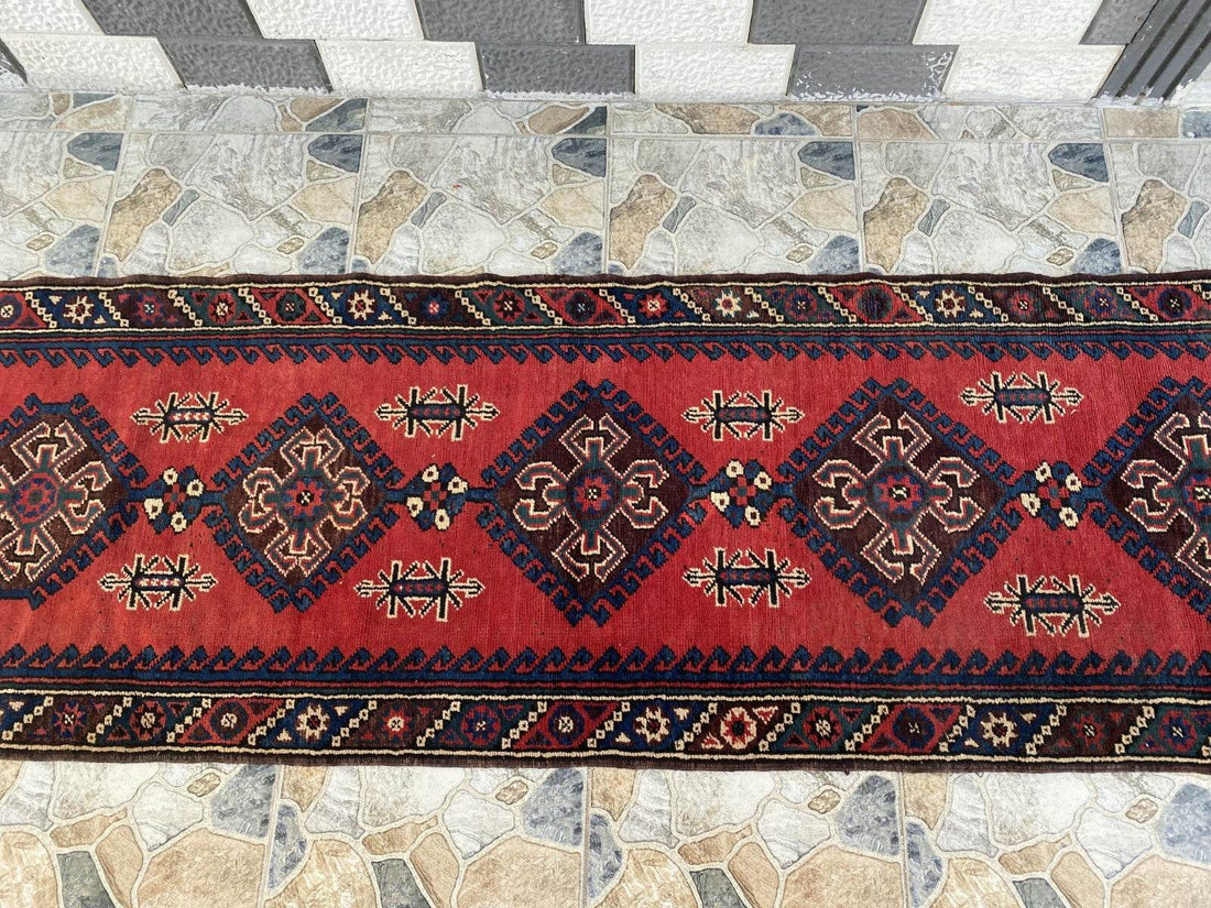 Geometric Turkish Vintage Rug,Farmhouse Handmade Anatolian Village Rug 2.6x9.8Ft