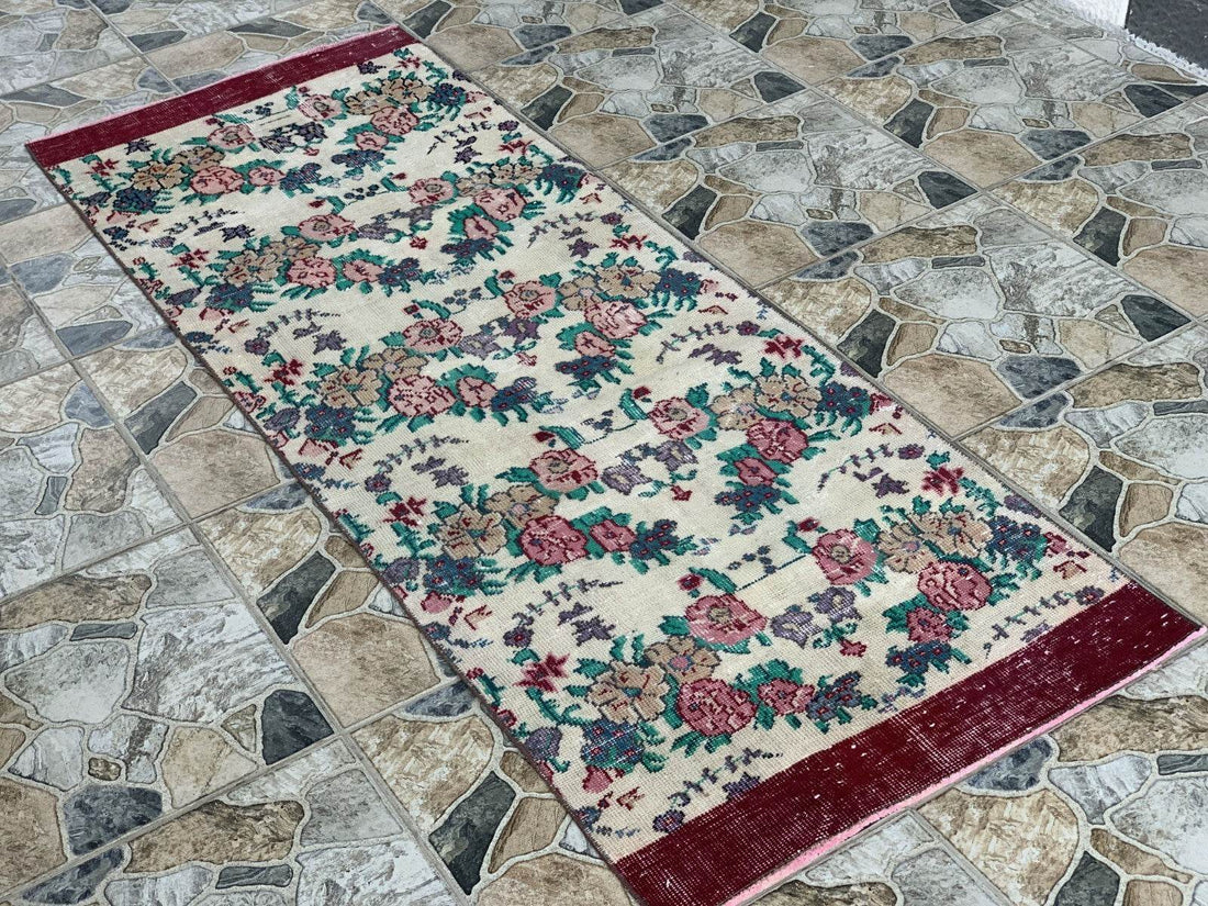 Vintage Oushak Farmhouse Rug Turkish Anatolian Handknotted Wool Area Rug 2.4x6.6