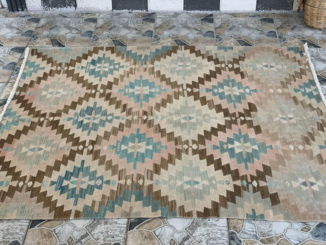 Anatolian Kilim Vintage Geometric Turkish Tribal Oushak Wool Area Rug 5.1x6.2 ft