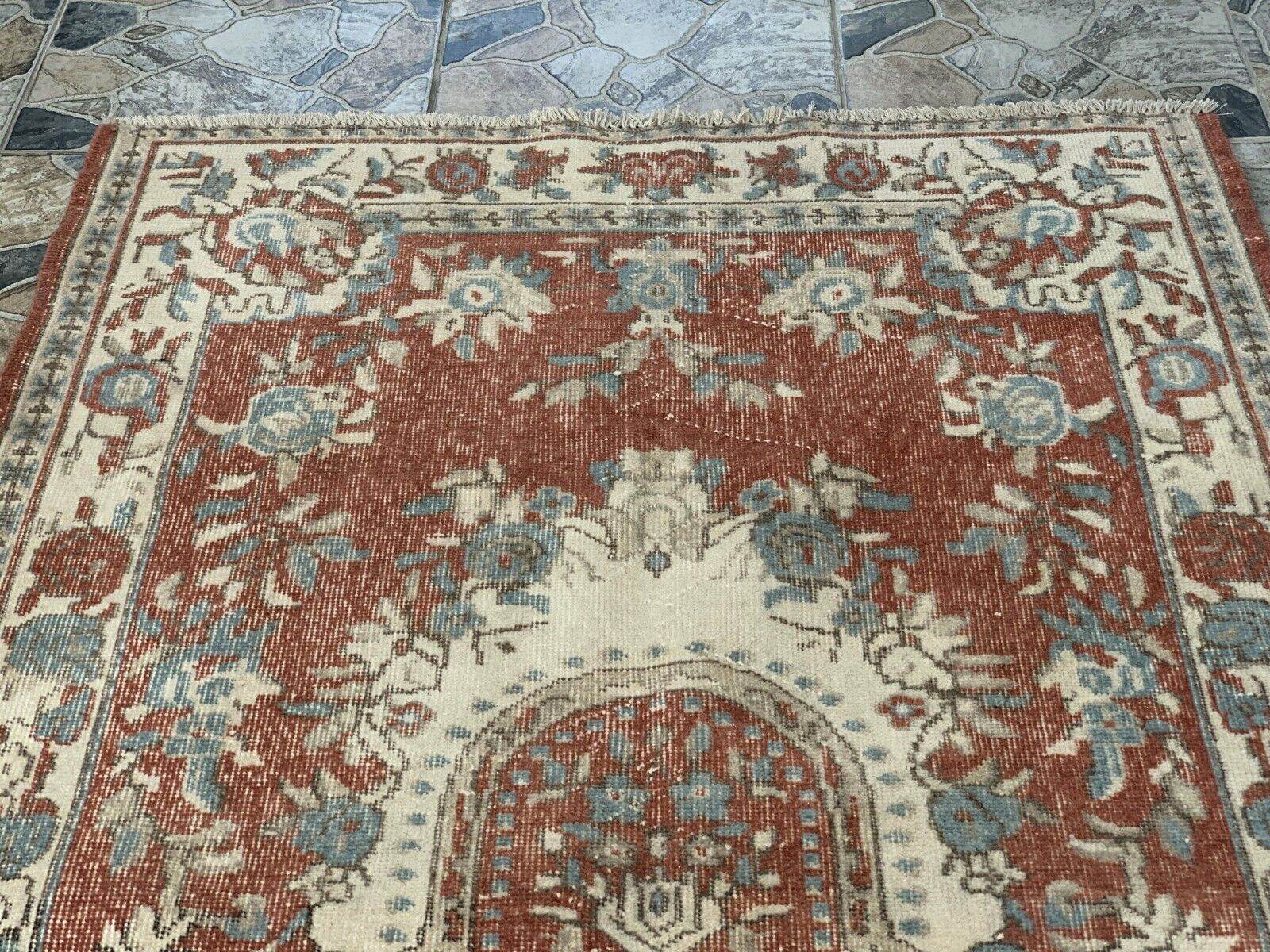 Turkish Vintage Geometric Rug,Farmhouse Vintage Anatolian Village Rug 3.9x6.9 ft