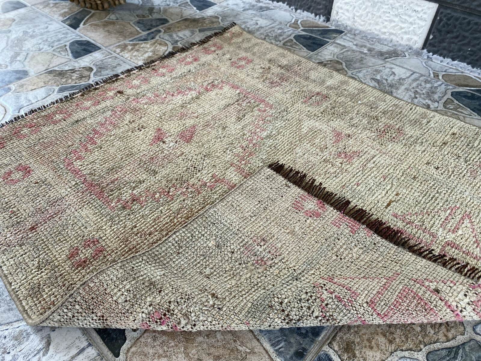 Vintage Turkish Rug 2.7 x 3 ft Hand-Knotted Wool Runner – Tribal Geometric Rug