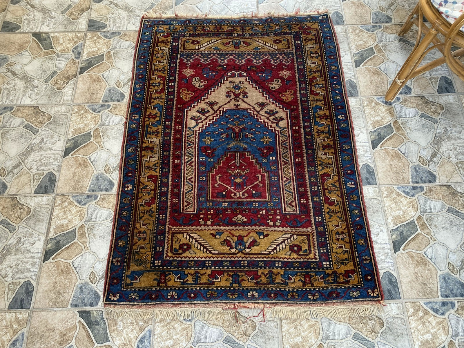Vintage Hand-Knotted Turkish Area Rug | 3.4 x 4.7 ft | Classic Red Medallion Rug
